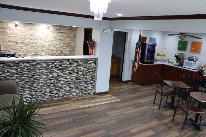 Budget Inn - Troy