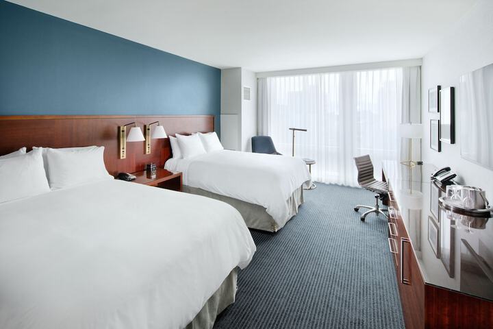 Room 46 of 118