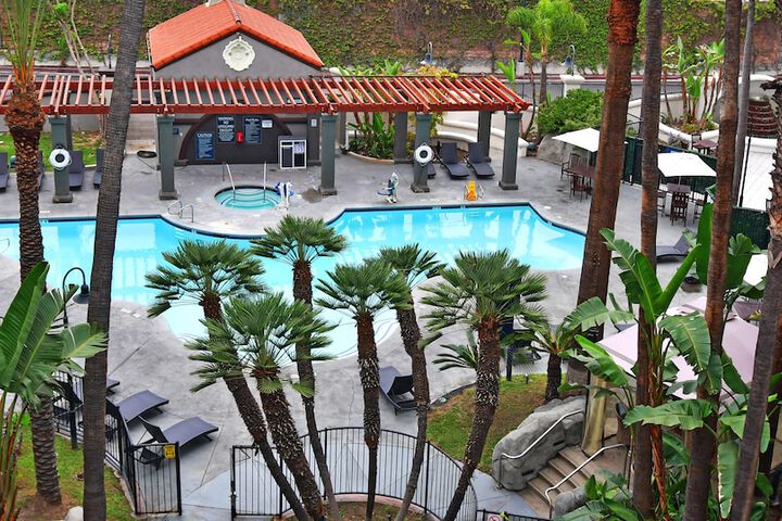 Pool 5 of 47