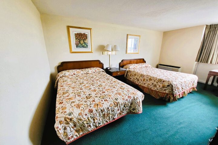 Room 43 of 57
