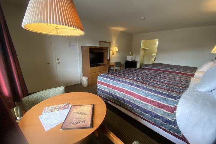 Room 36 of 46