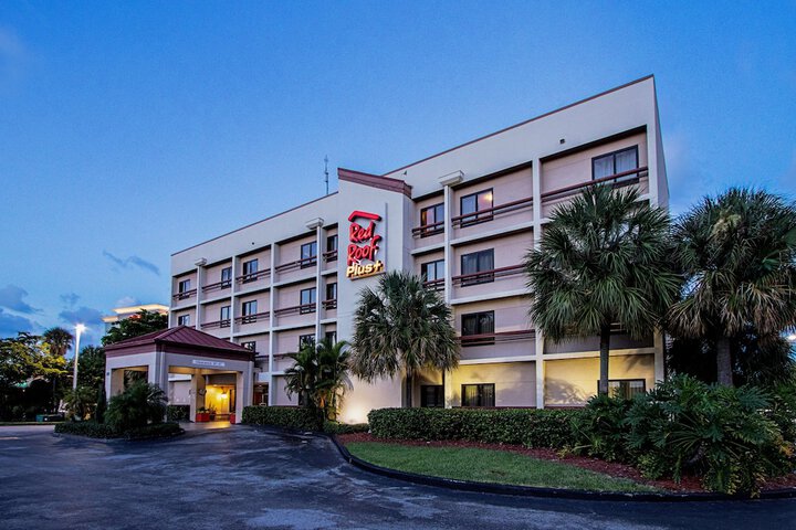 Hotel 5 of 30