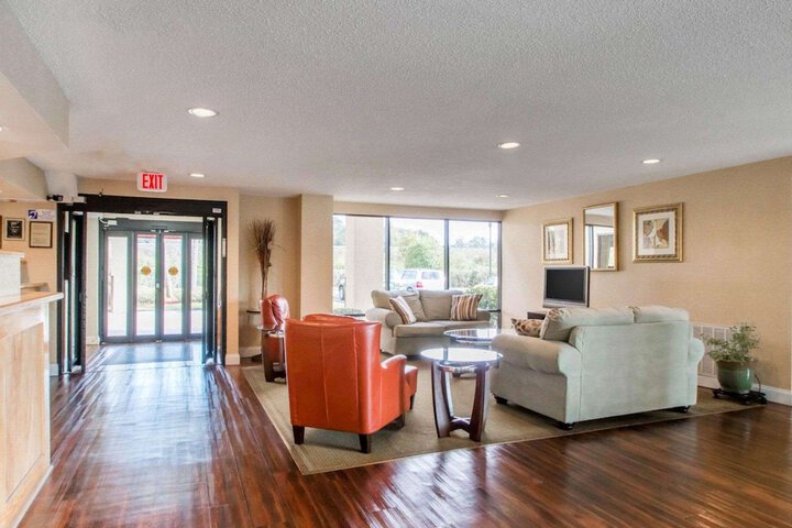 Quality Inn & Suites Ridgeland