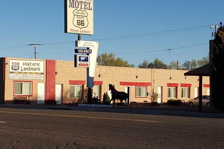 Hotel 3 of 52