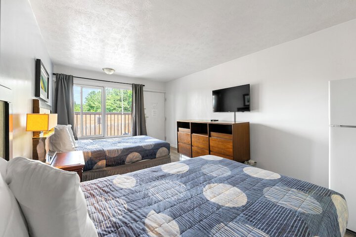 Room 30 of 42
