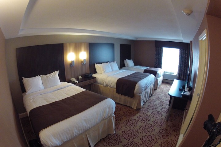 Room 19 of 32