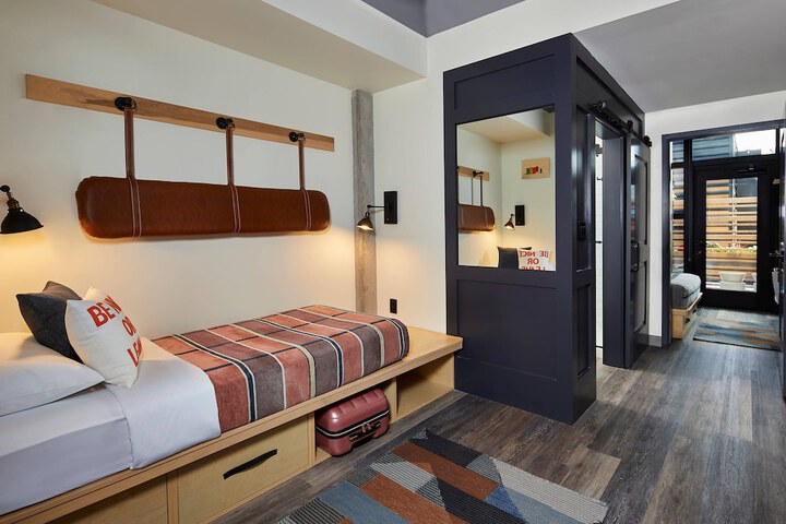 Room 38 of 50