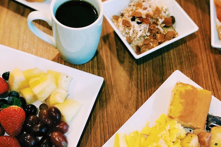 Breakfast/Coffee Service 14 of 14