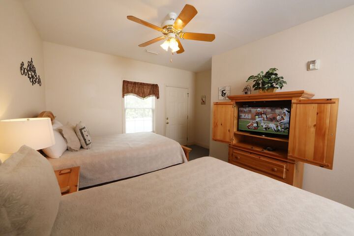 Room 65 of 94