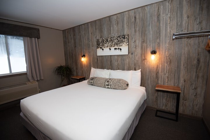 Room 43 of 66