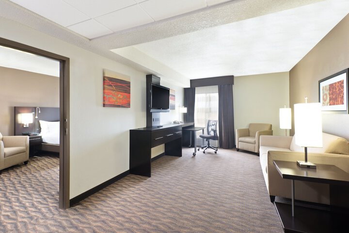 Holiday Inn Express Hotel & Suites Colby by IHG
