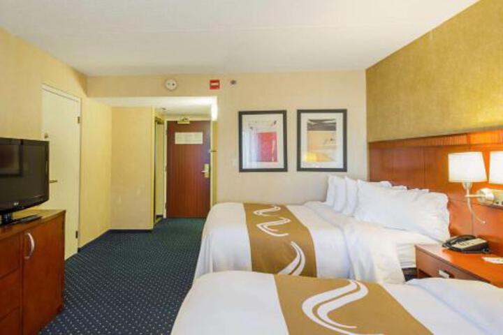 Quality Inn