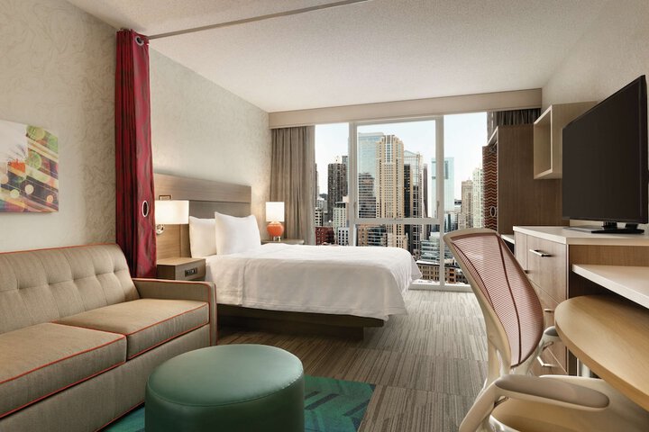 Room 21 of 42