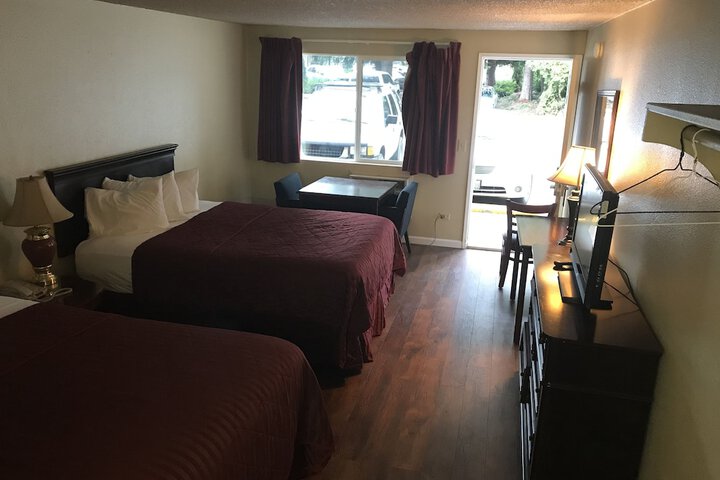 Room 52 of 71