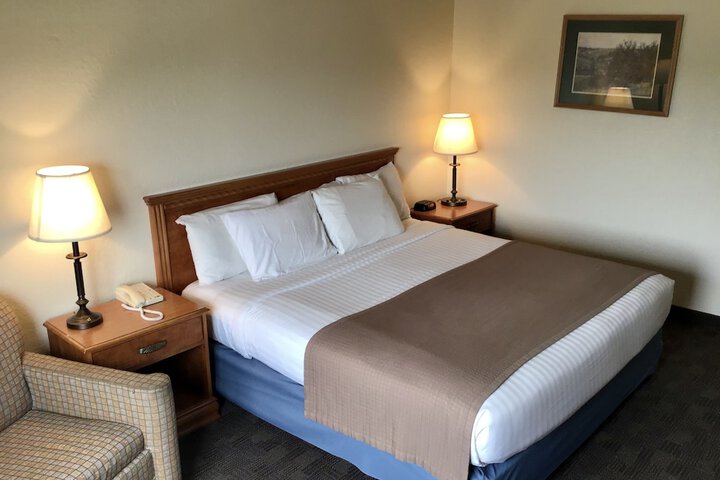 Room 12 of 29