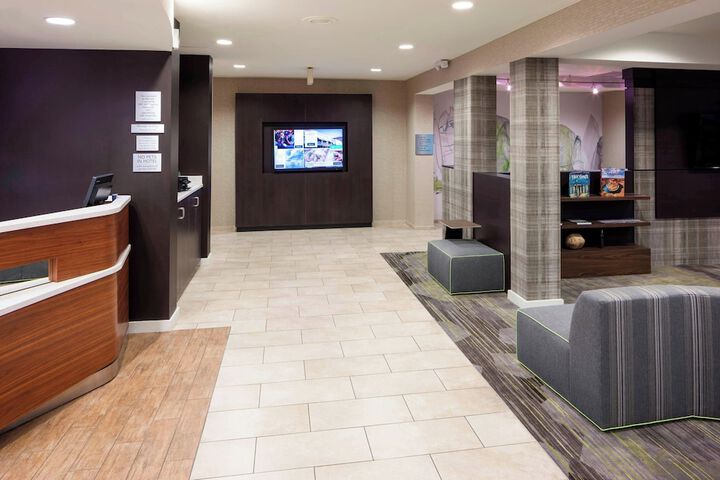 Hotel Interior 11 of 37