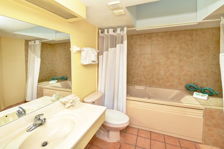 Room 15 of 50