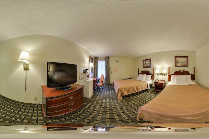 Room 19 of 32