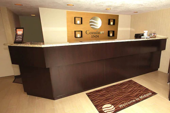 Hotel Interior 9 of 31