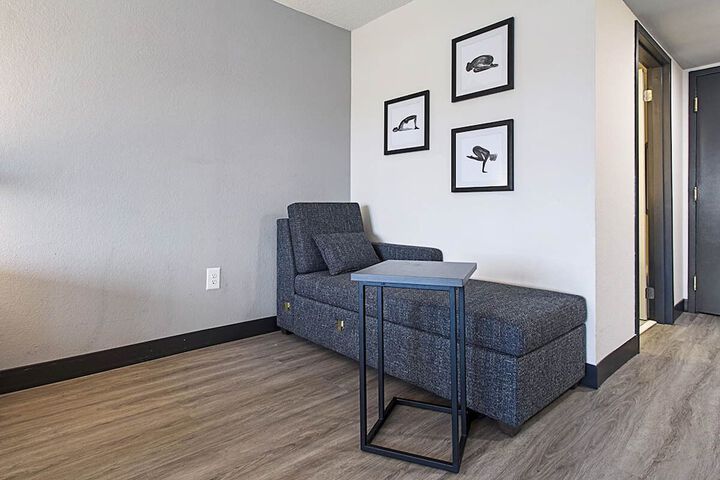 Room 16 of 31