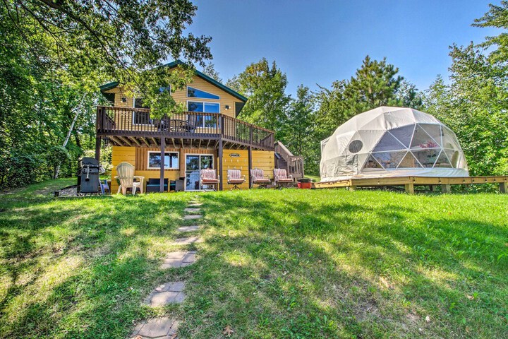Big Lake Getaway w / Private Beach + Fire Pit!