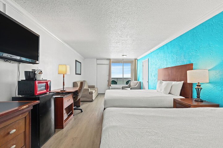 Room 41 of 80