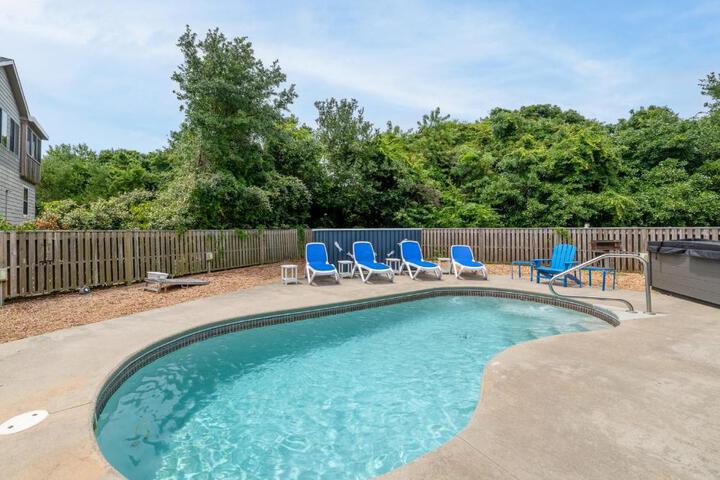 Climate Change - Duck Sea Tern, Oceanside, 280 Yds to Beach, Pool, Hot Tub, Pets OK