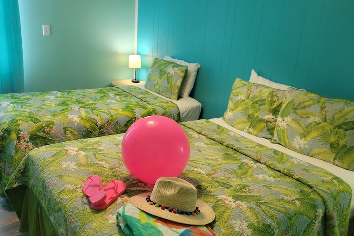 Room 16 of 30
