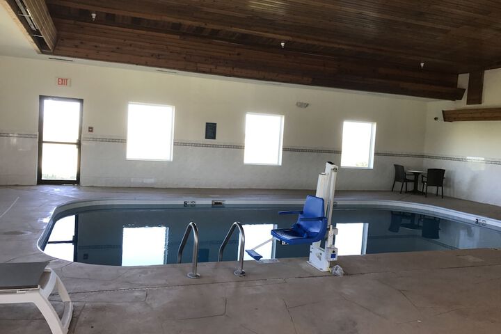 Pool 4 of 40