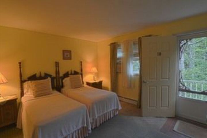 Washington Irving Inn