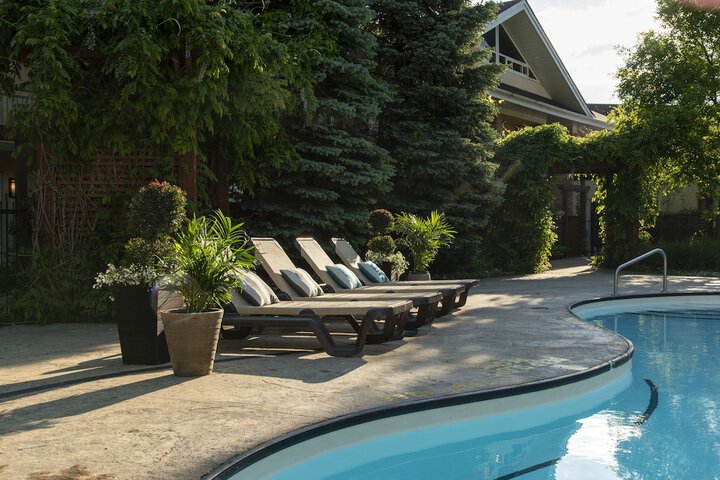 Pool 8 of 77