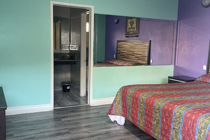 Economy Inn