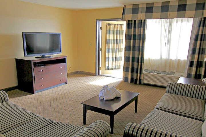 Room 21 of 37