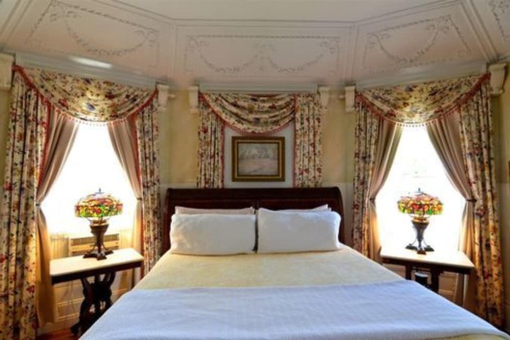 Room 79 of 130
