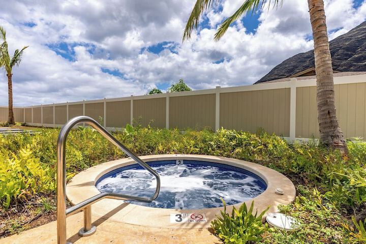 Leale'a by Avantstay Ocean + Mountain Views!