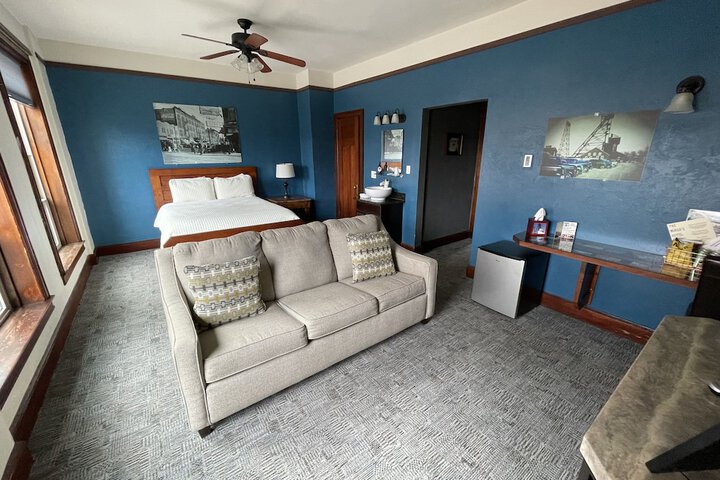 Room 38 of 92