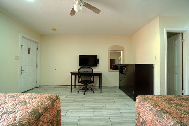 Room 64 of 70