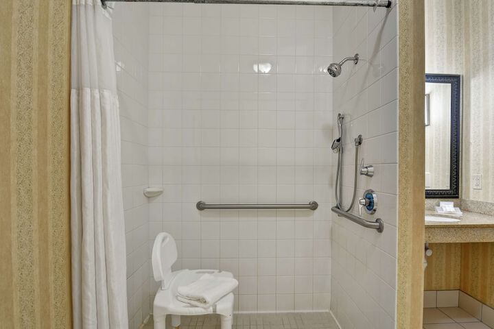 Room 15 of 63