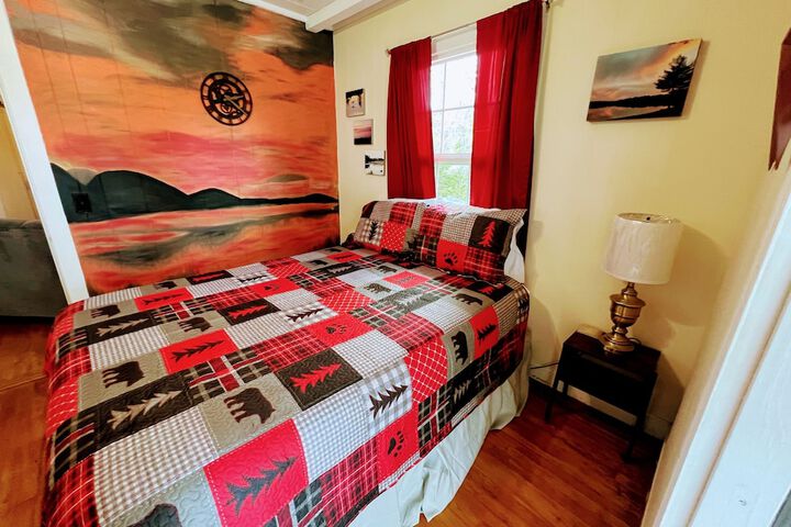 Room 152 of 177