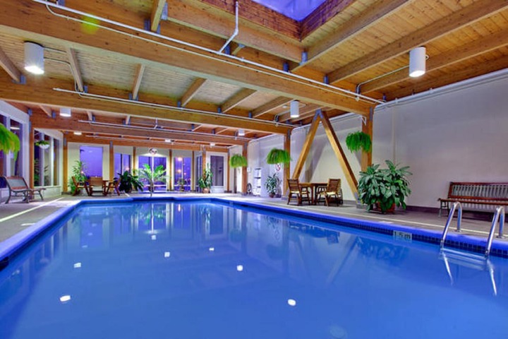 Pool 6 of 85