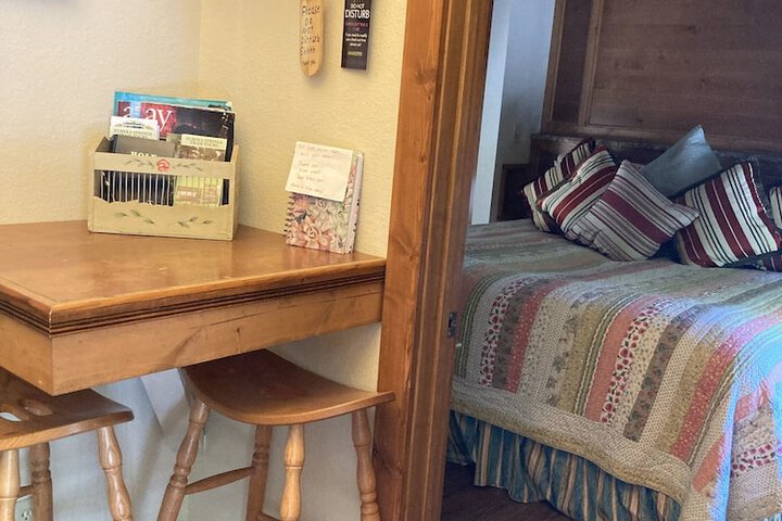 Room 73 of 112