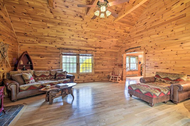 Lovely Fort Ann Lodge - 10 Mi to Lake George!