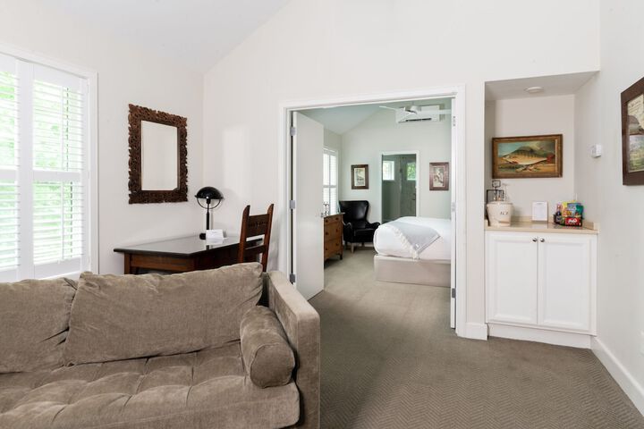 Briar Barn Inn