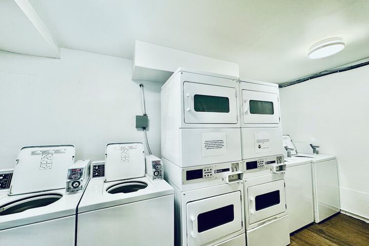 Laundry 159 of 180