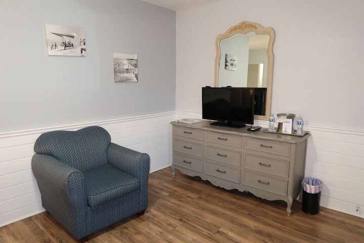 Room 15 of 65