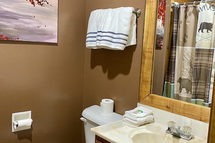 Moosehead Lodge & Cabins