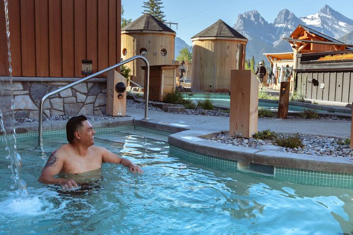 Everwild Canmore Hotel
