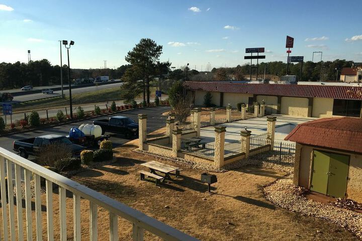 Motel 6 Stockbridge GA – Hwy 138 W