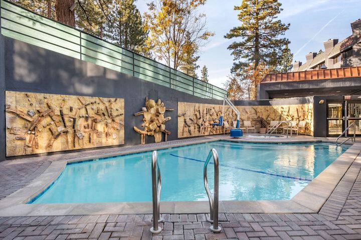 Pool 7 of 46