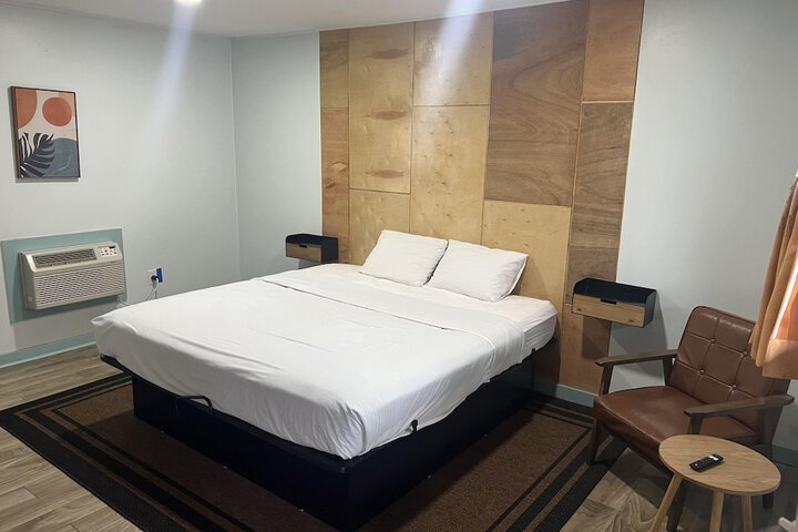 Room 19 of 25